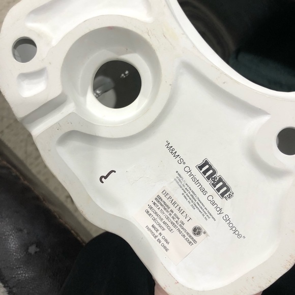 department 56 m&m shoppe - Picture 5 of 5